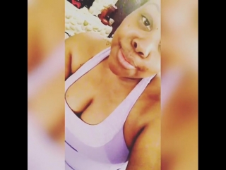 Amber riley on instagram "😂 #happyfathersday #icouldbeyourstepmom y'all know i like em gray! i keep tellin y'all!"