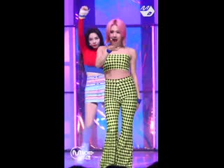 190425 twice fancy @ m!countdown (chaeyoung fancam)