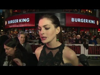 Anne hathaway talks about being starstruck by mariah carey