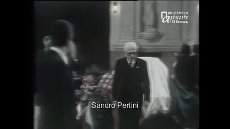 Pertini sandro al funerale di tito il macellaio delle foibe l'olocausto italiano
