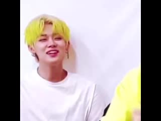 Yeonjuns hair goes blonde to yellow omg