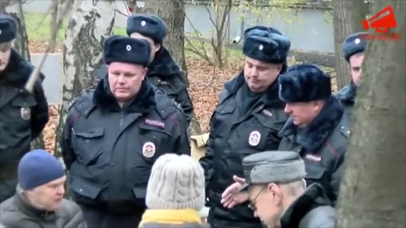 Задержание сергея митрохина за распитие кофе во дворе ивана франко 20 в москве