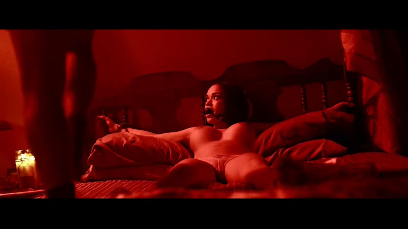 Эмили мена, кьюби арбогаст гнилохвост / emily mena, kyuubi arbogast rottentail ( 2018 )