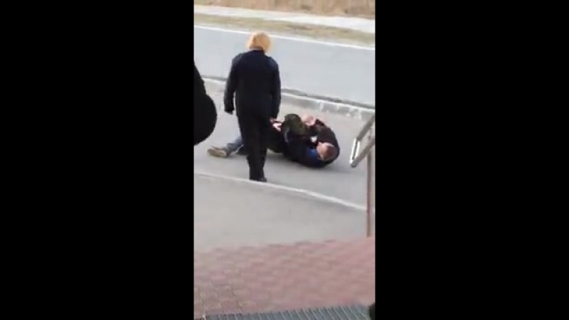 Охранник vs шоплифтер