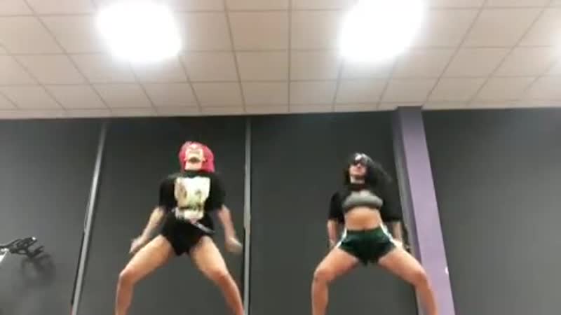 Kaea pearce and ruthy pearce