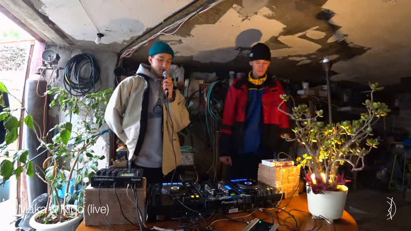 Maka &amp; kibo / live from sochi // @ // 19 12 2020