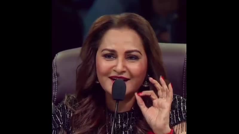 Джая прада поет!