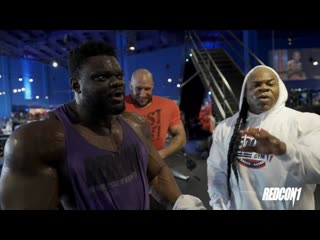 Kai greene & blessing awodibu train delts