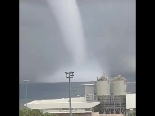 Wow!!! large waterspout off bastia corsica france this morning 15th july! mp4