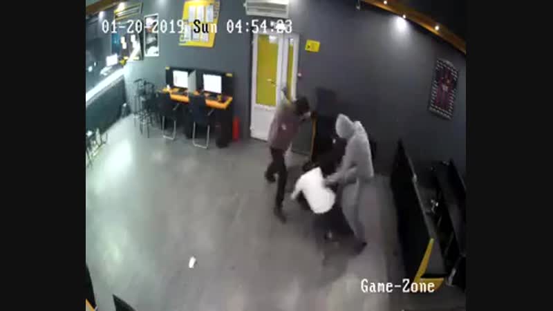 Ограбление букмекерской конторы 1xbet