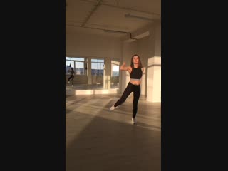 Видео от "vika" dancegroup