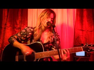 Laura mary carter livestream solo perfomance june 13 2020