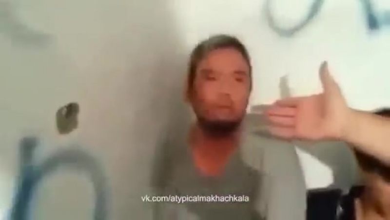 Рабочие съели молодые