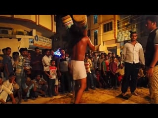 Indian clubs jori swinging street contest