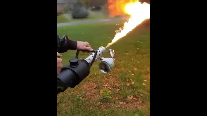 Огнемёт / fire gun