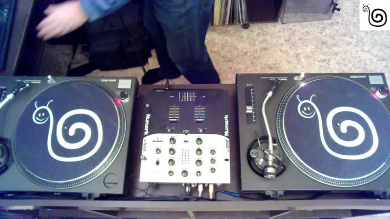 Lazy people live 001 ph 2 step garage mix