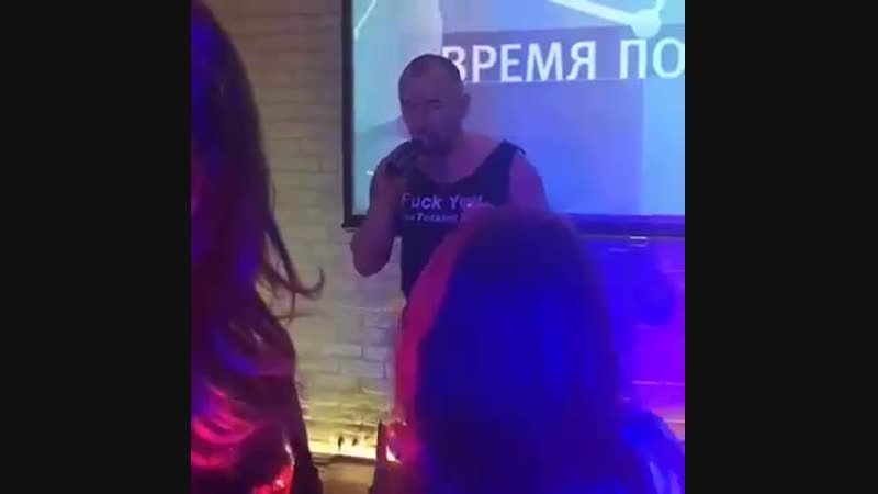 Пьяный ведущий программы "время покажет" канала орт шейнин на корпоративе