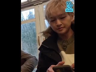 210115 [vlive] jinki love still go on