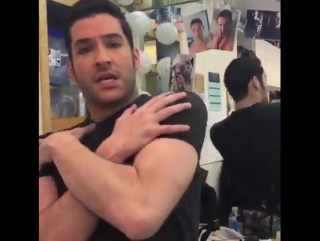 Tom ellis divertido