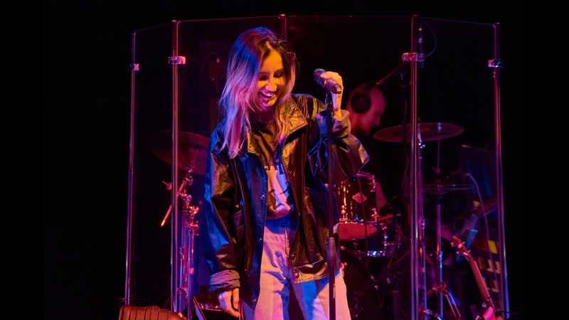 Kira веский повод