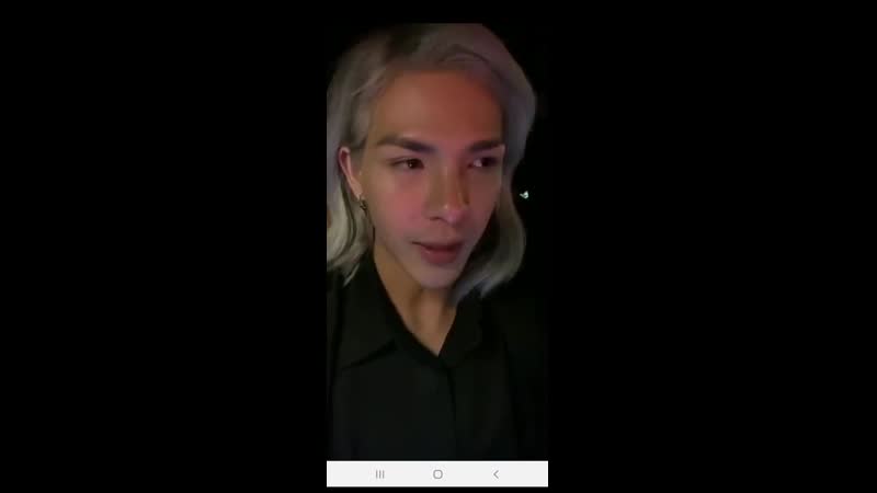 Chiều fan thế này chỉ có thể là denis đặng cả ngày đi quay rất mệt nhưng vẫn livestream tâm sự