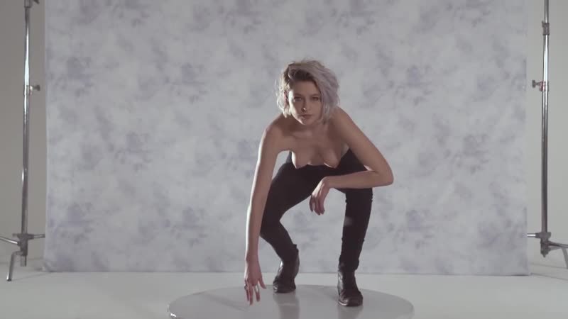 Krista papista modern girlhood