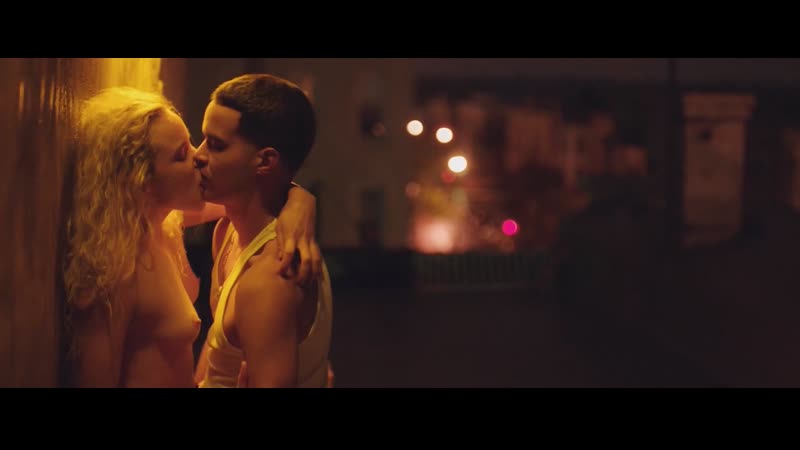 Морган сэйлор (morgan saylor sex scenes in "white girl" 2016)