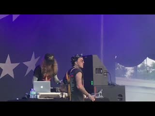 Yelawolf "pop the trunk" (live) @ welcome to rockville (4/5/2019)
