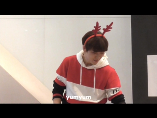 [fancam] [161203] sandeul @ yongsan fansign