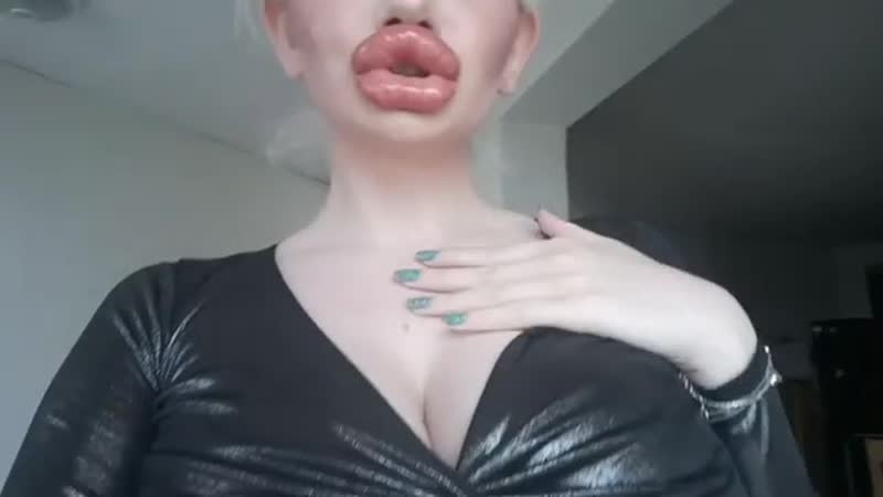 Губищи студентки из болгарии