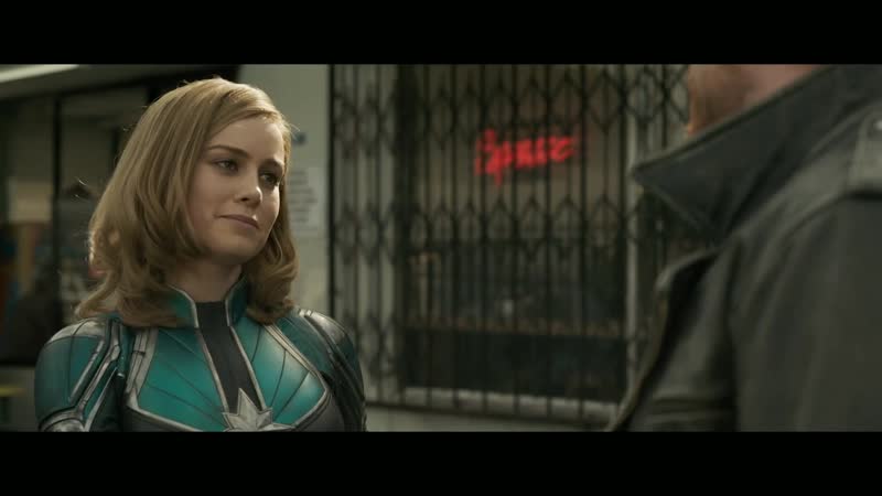 Mu fragments «капитан марвел» сцена с байкером и кэрол денверс(вырезанная сцена)