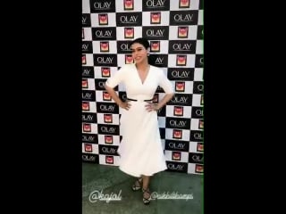 اصحى من النوم ع ذا الوجه my beautiful @kajolatun olay event ️️️️ her look is amazing