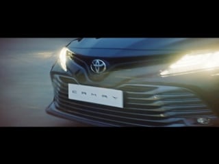 Абсолютно новая toyota camry