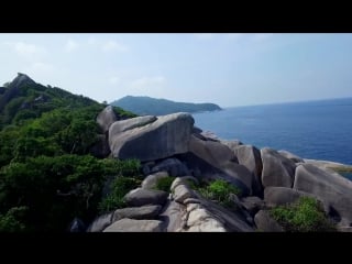 Scuba diving in the similan islands, thailand