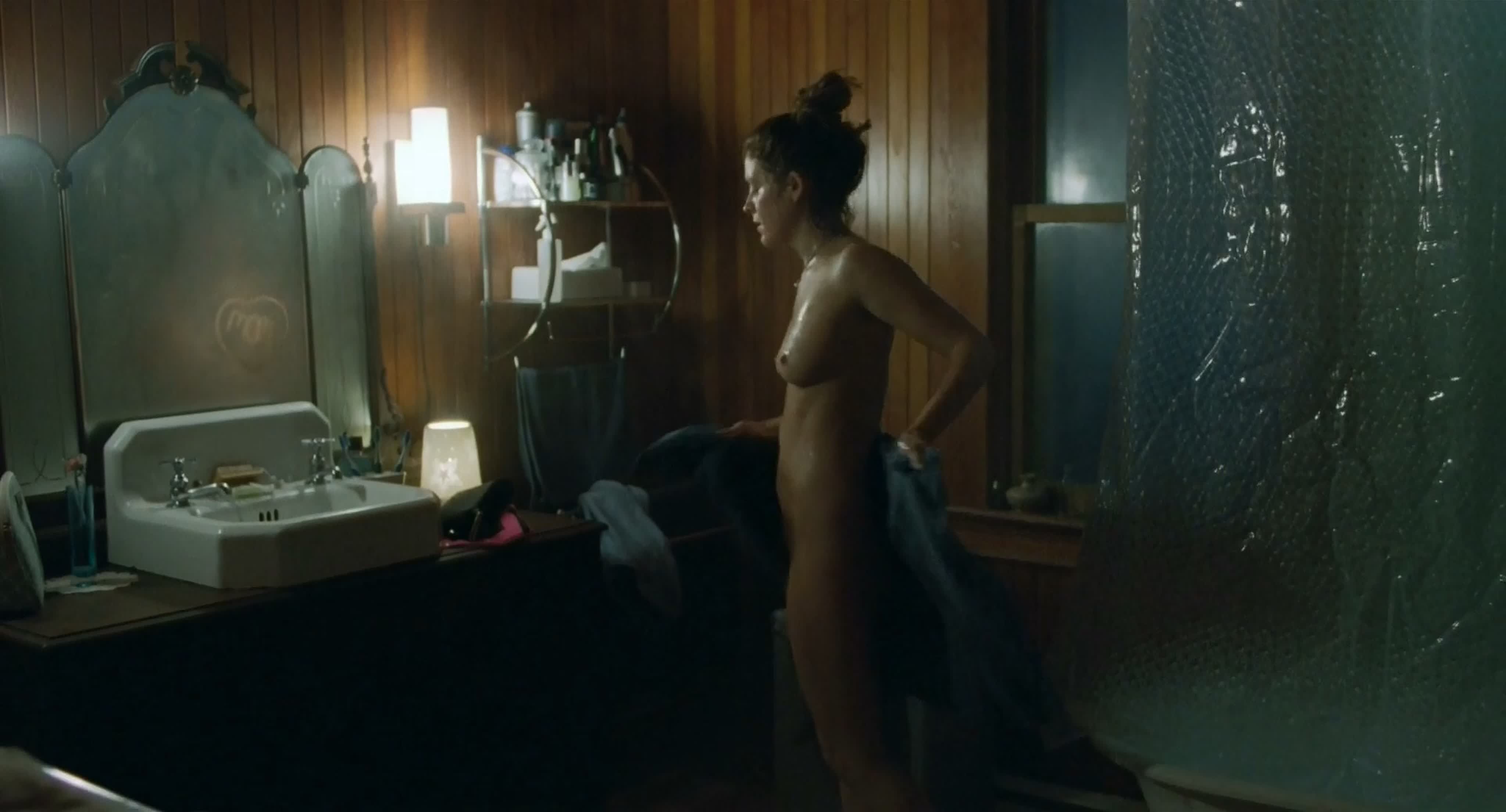 Riley keough nude the lodge (2019) hd 1080p watch online  райли кио  сторожка