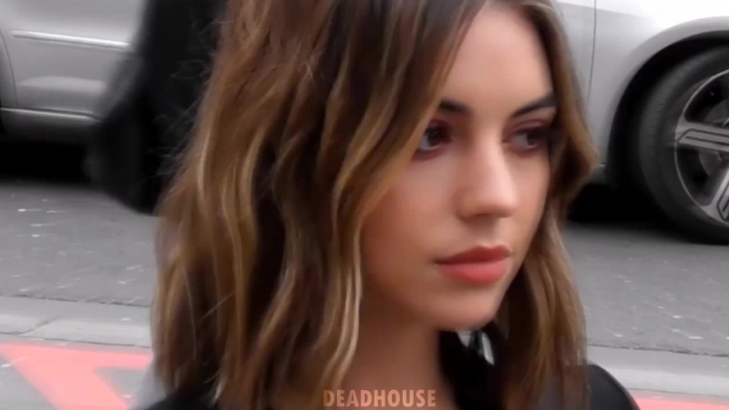 Adelaide kane l deadhouse