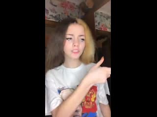Милая школьница танцует тик ток hd, молодые, молоденькие, домашнее, любительское, скрытая, лесби, periscope, перископ