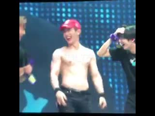 [190502] monsta x fancam ending (wonho focus) @ japan fan con 'picnic' in fukuoka