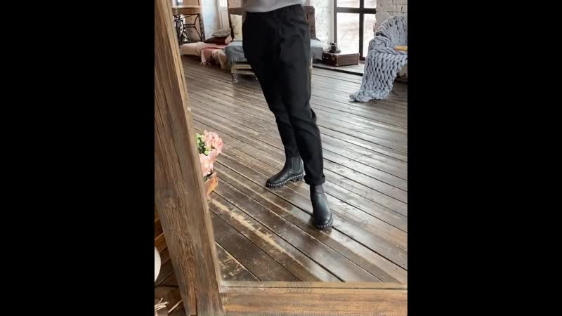 Утепляемся модно🤩 ⠀ в холодное время года душа требует уюта и тепла, однако даже в суровые морозы можно быть стильной и в тоже в