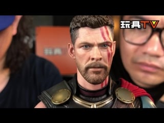 Hot toys mms445 thor ragnarok gladiator thor (deluxe) 1/6 unboxing infinity war chris hemsworth