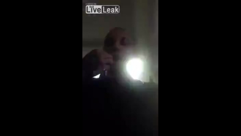 Когда идиота беспокоит сильно зубная боль (жесть)