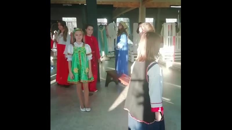 Примерка костюмов