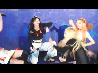 191025 코엑스 fun & pan 버스킹 위시걸스(wishgirls) 'yours is mine' 우아 직캠