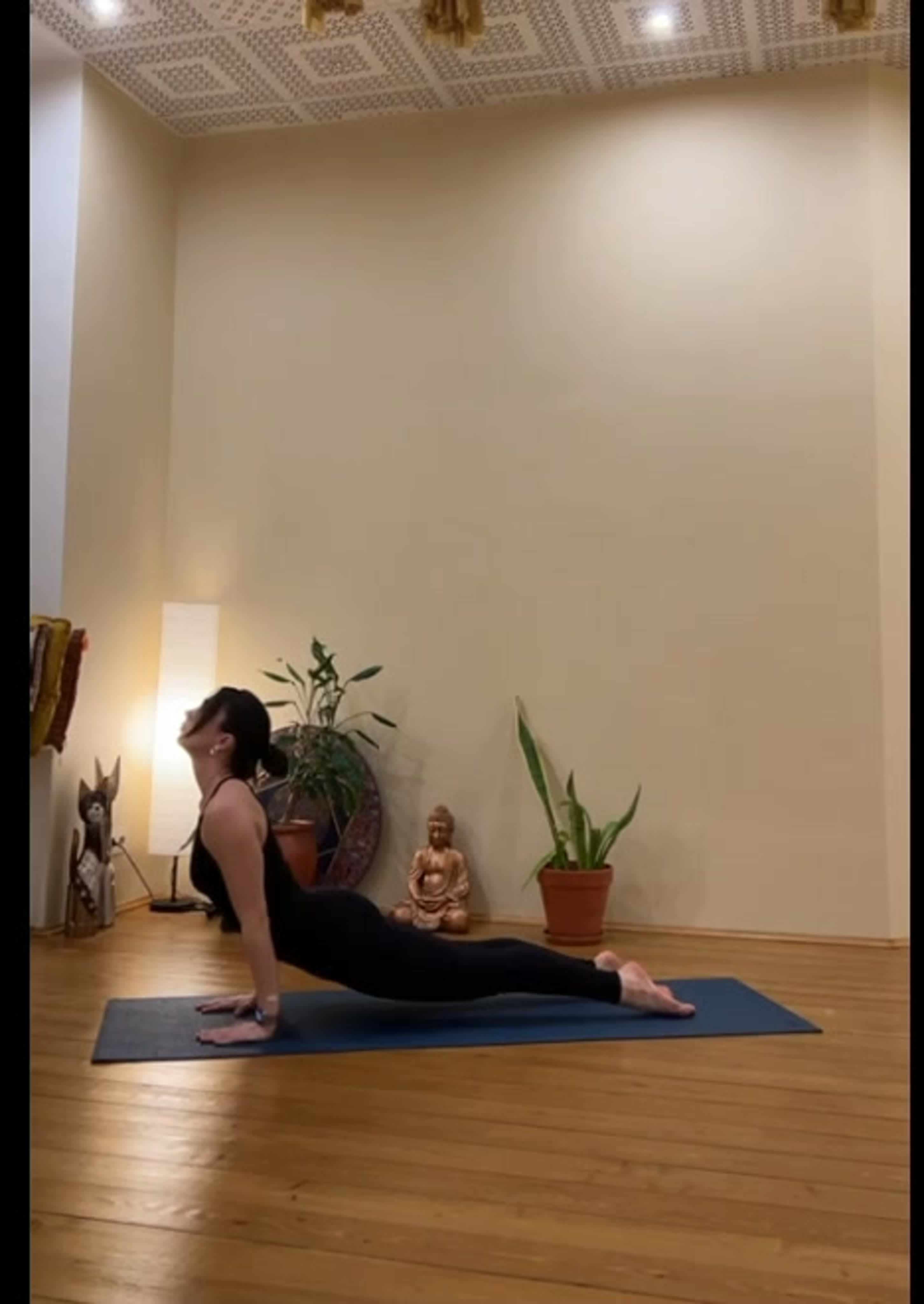Видео от йога, йога в гамаке, хатха, стретчинг всеволожск watch online