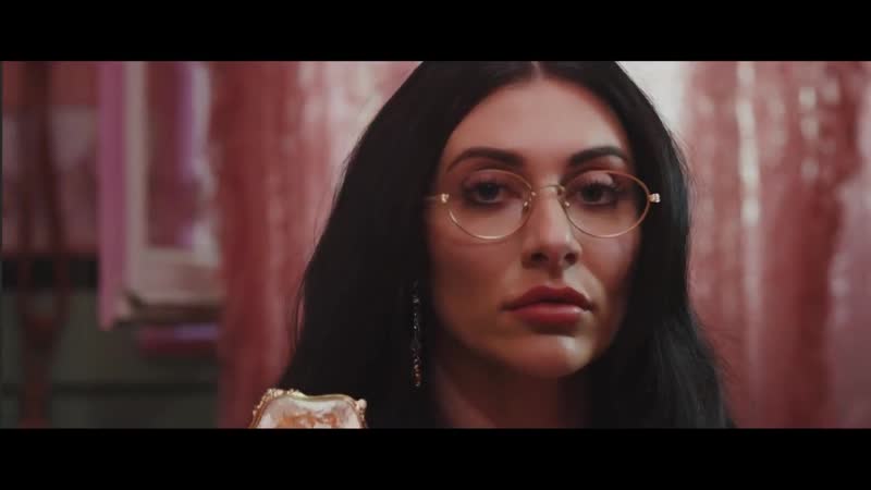 Qveen herby alone (official video)