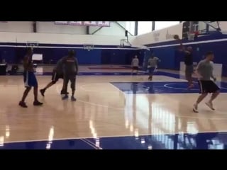 Some highlights of malik monks workout with the philadelphia 76ers
