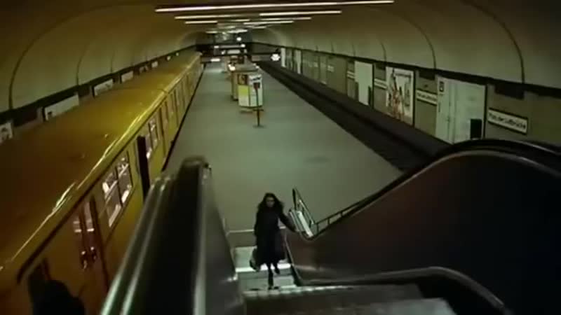 Possession (1981) scary scene on the subway