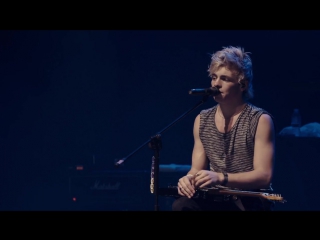 R5 one last dance (live in london)