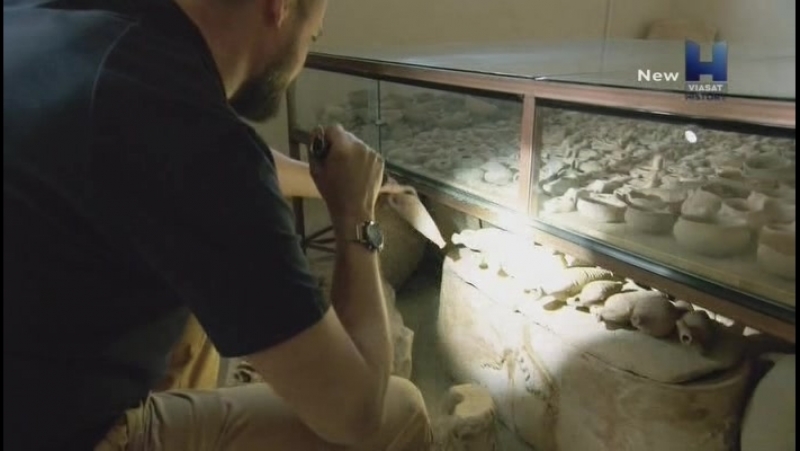 Запретная история 2 сезон 1 серия (утраченные сокровища петры)