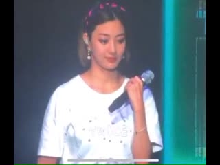 Jihyo talked about how mature she should be as twice member facing all of the hard time “i’m between 23 and 24 and i didn’t kn